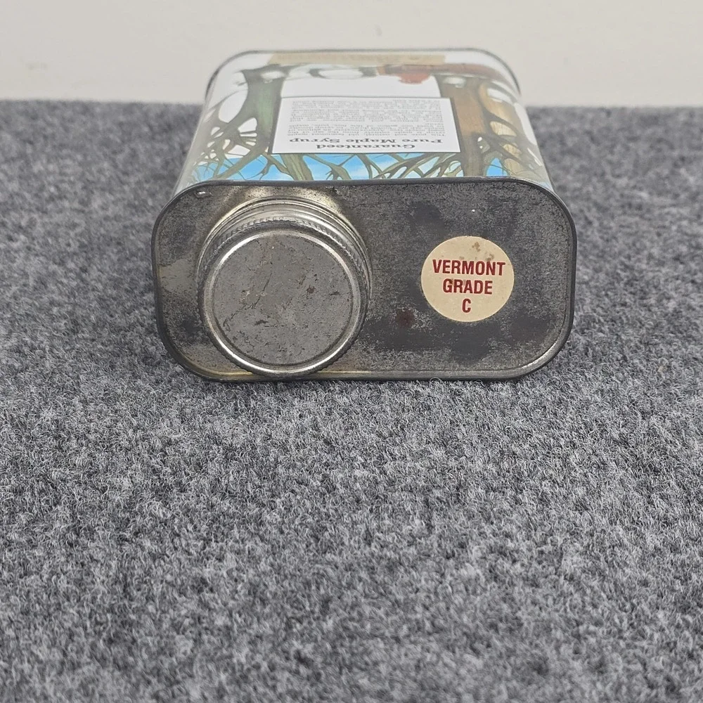 Vintage Vermont Maple Syrup Tin 32 Oz Quart Advertising Can Farm‎ Scene